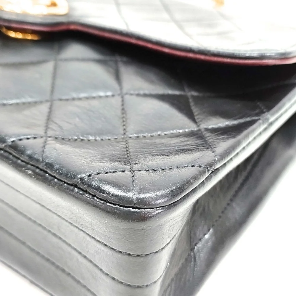 Chanel Matelasse Single Flap Single Chain Lamb Leather Bag
